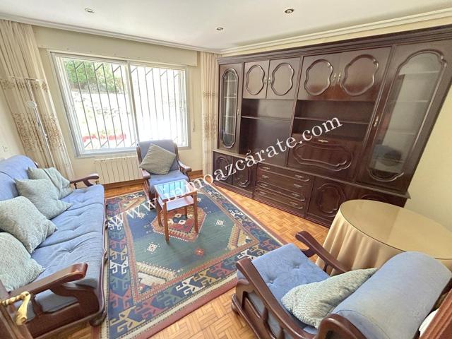 Imperdible Casa de Pueblo con Jardin photo 0
