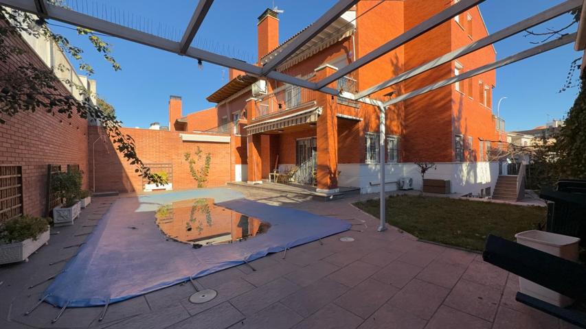 INMOBILIARIA ARBETETA VENDE MAGNÍFICO CHALET EN ZONA FERIAL, GUADALAJARA photo 0