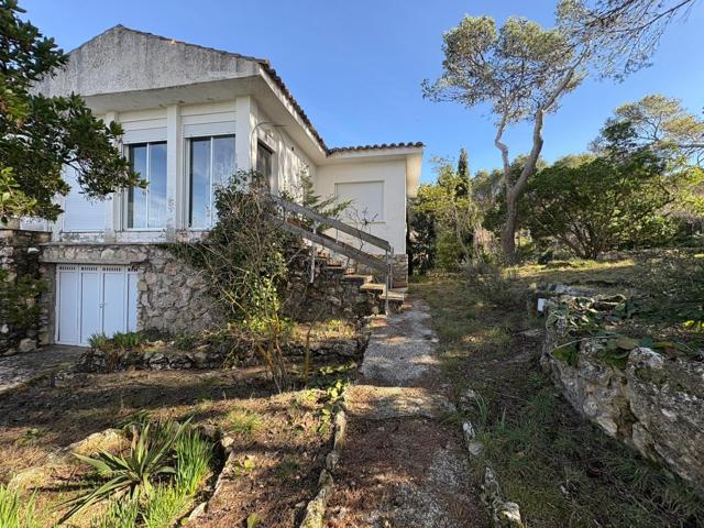 INMOBILIARIA ARBETETA VENDE CASA INDEPENDIENTE CON PARCELA EN LA URBANIZACIÓN NUEVA SIERRA photo 0