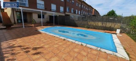 INMOBILIARIA ARBETETA VENDE CHALET EN TORTOLA DE HENARES, GUADALAJARA photo 0