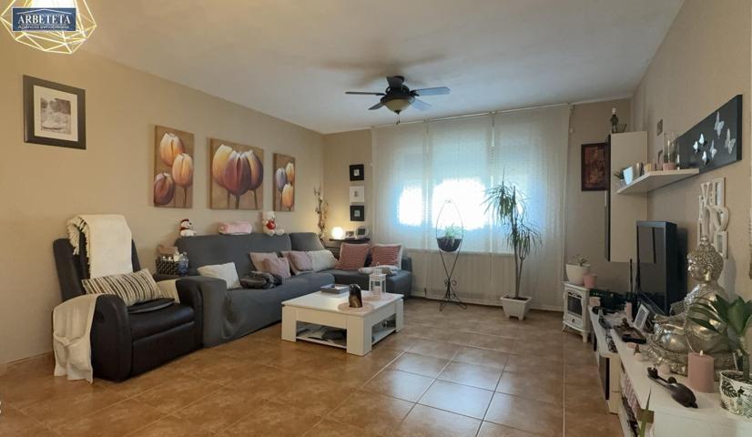 INMOBILIARIA ARBETETA VENDE PAREADO DE 3 DORMITORIOS EN ZONA CAMPO DE GOLF DE CABANILLAS DEL CAMPO photo 0