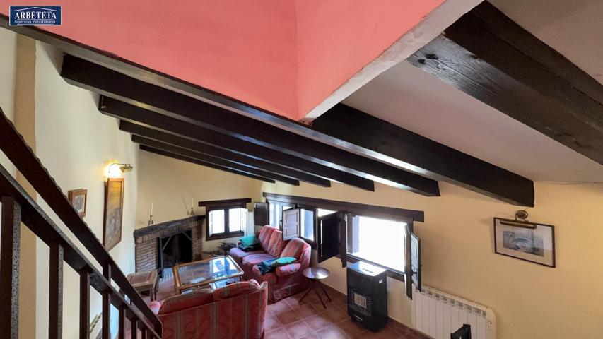 INMOBILIARIA ARBETETA VENDE CASA DE PUEBLO DE TRES DORMITORIOS EN PASTRANA photo 0