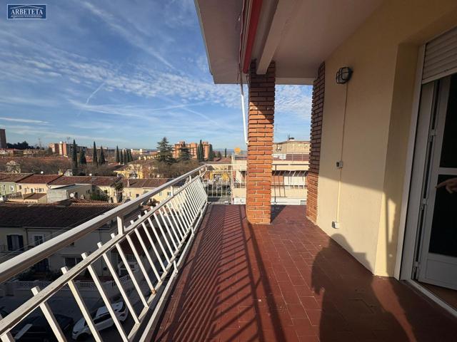 INMOBILIARIA ARBETETA VENDE PISO DE 4 DORMITORIOS EN ZONA CALLE SIGÜENZA photo 0