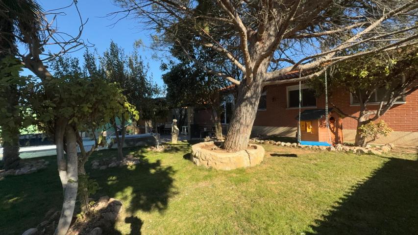 INMOBILIAIRA ARBETETA VENDE MAGNIFICO CHALET EN LA CELADA, GUADALAJARA photo 0