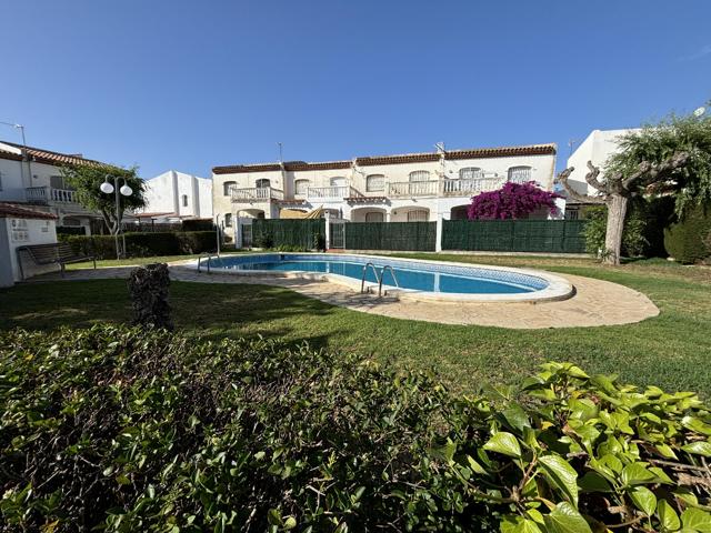 Casa En venta en Mont-roig del Camp photo 0