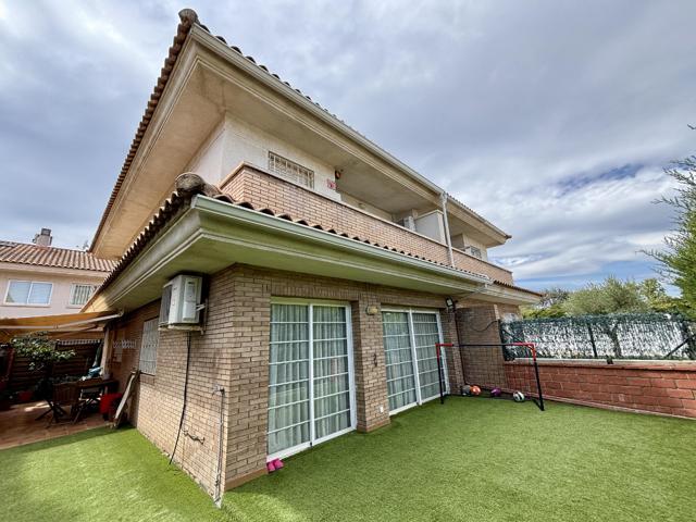 Casa En venta en Cambrils photo 0