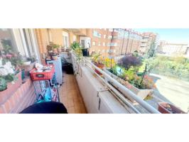 GRAN OPORTUNIDAD: APARTAMENTO CON GARAJE, TRASTERO Y ESPECTACULAR ZONA VERDE EN VARA DE REY photo 0
