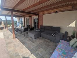 UN CAPRICHO DE FINCA CON CASA, PORCHE, ASDOR, PISCINA A UN PASO DE LOGROÑO photo 0