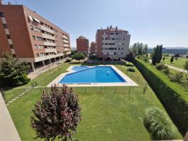 UNA OPORTUNIDAD ÚNICA CON TERRAZA, PISCINA, GARAJE Y TRASTERO y VISTAS IMPRESIONANTES photo 0