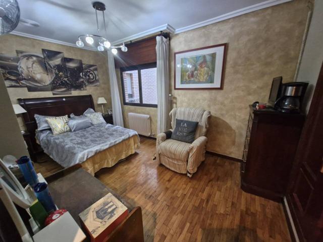 JUNTO A GRANVÍA, VIVIENDA DE CASI 100M2, EXTERIOR, CON BALCÓN Y CON UNA BONITA DISTRIBUCIÓN photo 0