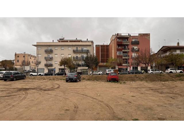 Gran oportunidad: Terreno urbano en el corazón de Torrelles de Foix photo 0