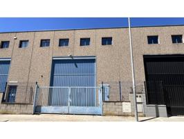 NAVE INDUSTRIAL EN VENTA EN LES CABANYES photo 0