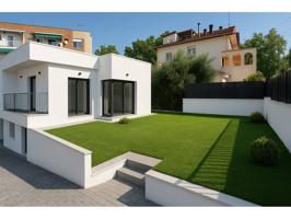 CHALET INDEPENDIENTE DE ALTO STANDING DE OBRA NUEVA EN CERDANYOLA DEL VALLÈS — ZONA CÉNTRICA Y TRANQUILA. photo 0