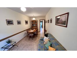 CASA EN VENTA EN EL CENTRO DEL PUEBLO photo 0