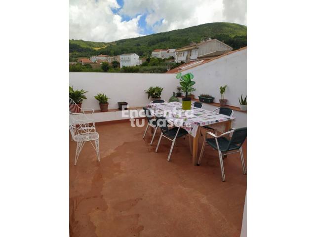 Venta de casa en Villamiel photo 0