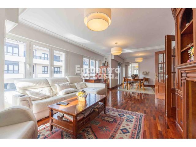 Dúplex con encanto en una de las zonas más demandadas de Irun photo 0