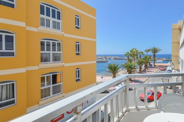 Varios apartamentos cerca del mar en el centro de Arguineguin photo 0