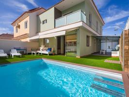 Villa de lujo de 3 dormitorios con piscina privada en Sonnenland photo 0