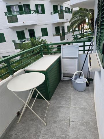 Apartamento con terraza y plaza de parquing en Playa del Inglés photo 0