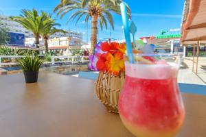 🍹 ¡Oportunidad de Traspaso Única! Bar de Copas y Cócteles en Playa del Inglés photo 0