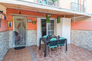 Dúplex céntrico de 2 dormitorios con piscina comunitaria en Puerto Rico photo 0