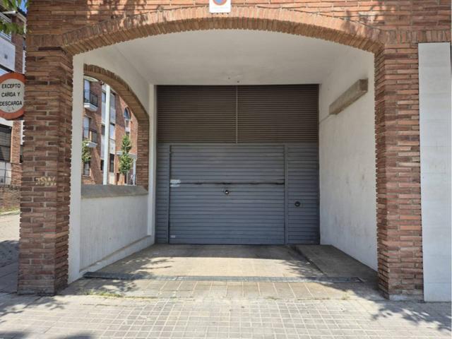 Parking en venta en La Llagosta photo 0