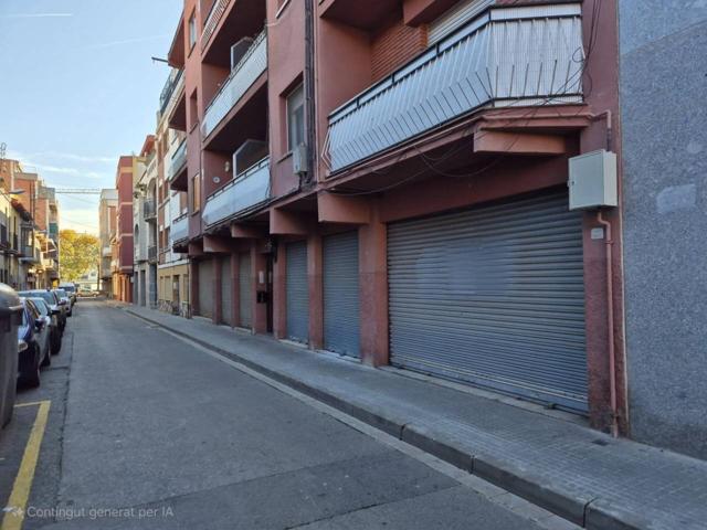 Venta de local comercial en La Llagosta photo 0