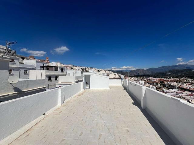 Casa En venta en C- Juan Xxiii. , Salobreña (granada)centro, Salobreña photo 0