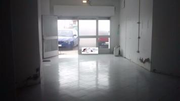 SE ALQUILA LOCAL COMERCIAL EN CANGAS photo 0