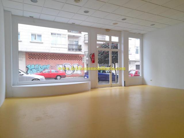 LOCAL COMERCIAL CÉNTRICO DE 70 M2 photo 0