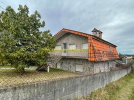 UBICADA EN VALENÇA, QUINTA DO FORTE CON TERRENO DE 22.600 M2 photo 0