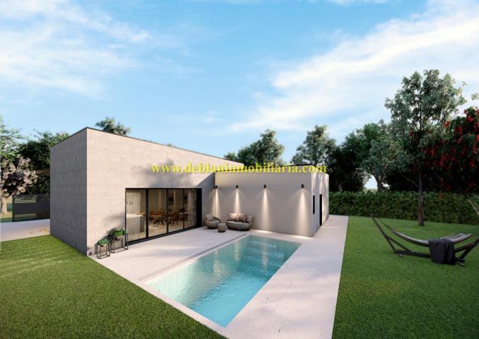 DOS PARCELAS DE 650 M2 Y 620 M2, CON PROYECTO BÁSICO Y DE EJECUCIÓN PARA DOS VIV. UNIFAMILIARES photo 0