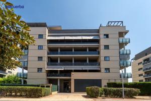Piso con parking, piscina y terraza en Vila-seca – Listo para entrar a vivir desde el primer día photo 0