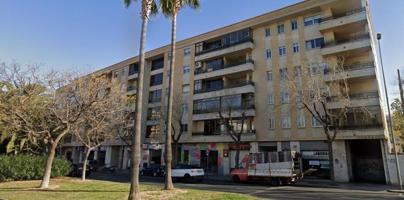 LOCAL COMERCIAL PREMIUM DE 300M2 EN AVDA. MARIÀ FORTUNY – REUS photo 0