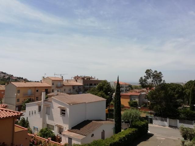 Piso En venta en Roses photo 0