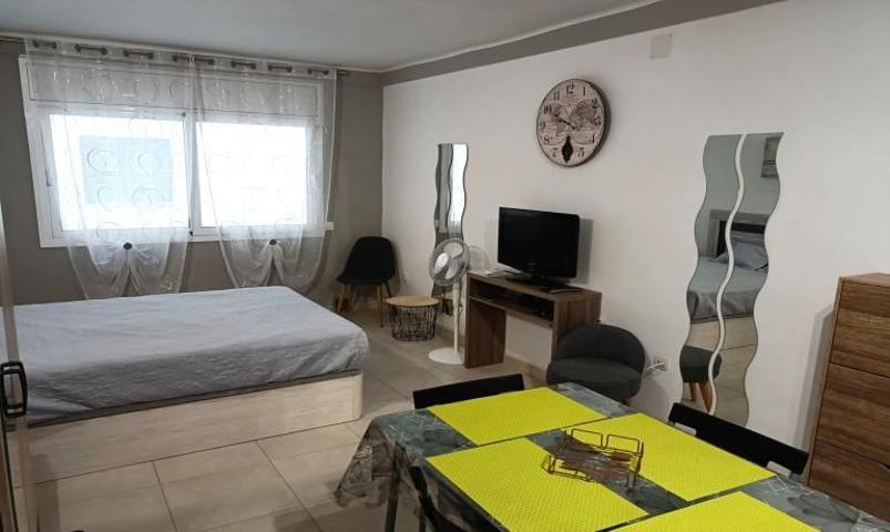 Piso En venta en Roses photo 0