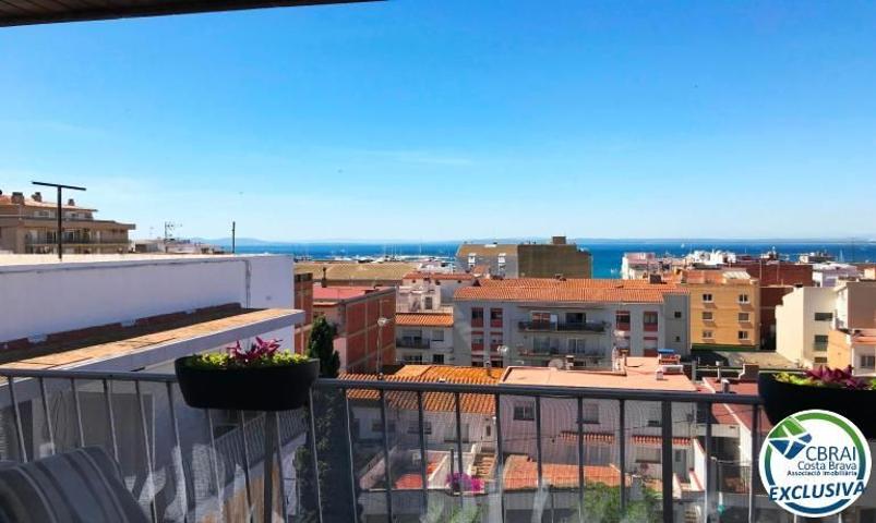 Piso En venta en Roses photo 0