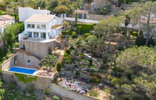 Villa En venta en Roses photo 0