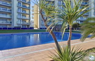 Piso En venta en Roses photo 0