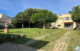 Villa En venta en Sant Miquel de Fluvià photo 0