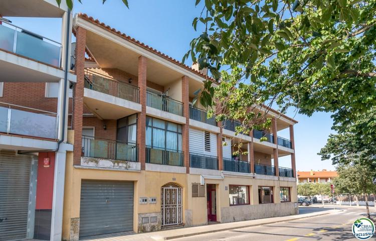 Villa En venta en Roses photo 0