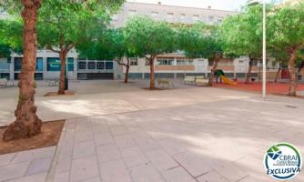 Local En venta en Roses photo 0
