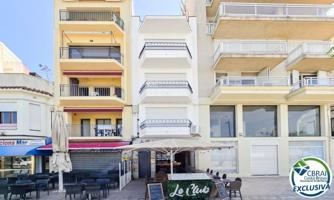 Piso En venta en Roses photo 0