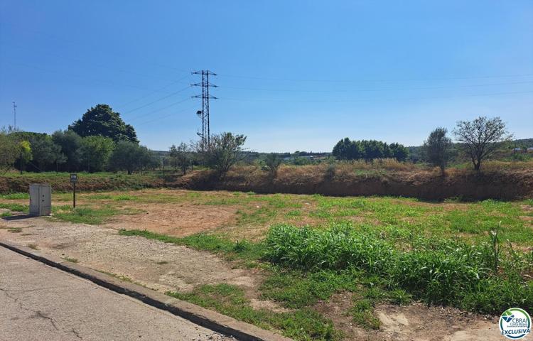 Terrenos Edificables En venta en Llers photo 0