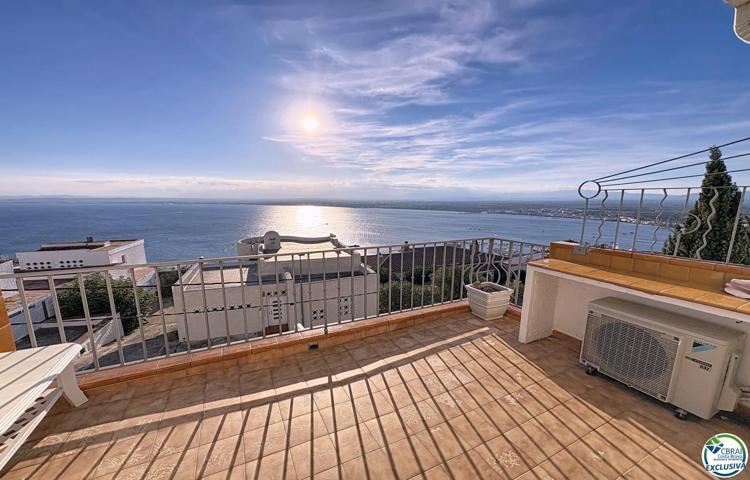 Piso En venta en Roses photo 0