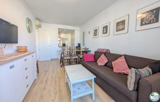 Piso En venta en Castelló d'Empúries photo 0