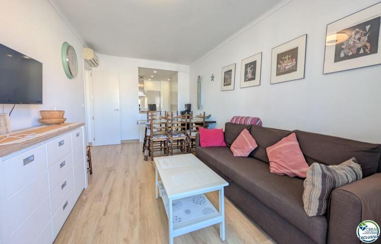 Piso En venta en Castelló d'Empúries photo 0