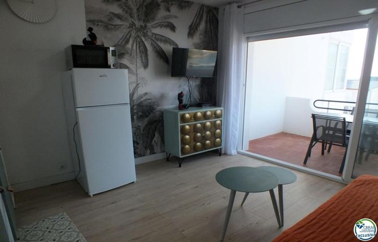 Piso En venta en Roses photo 0