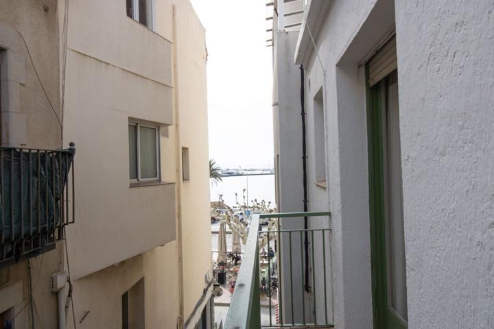 Piso En venta en Roses photo 0