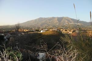 Se vende parcela en la Serrezuela con vistas, Fuengirola. photo 0